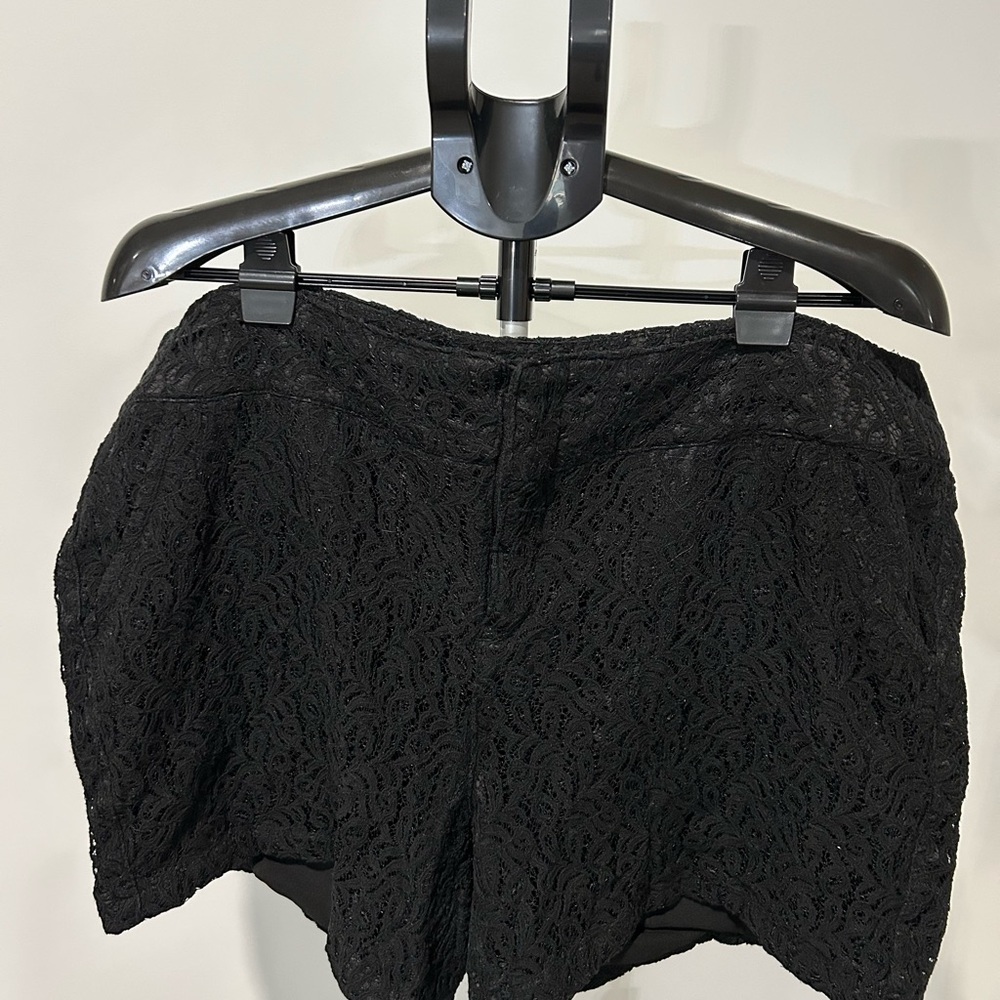 one 5 one Lace Black Shorts